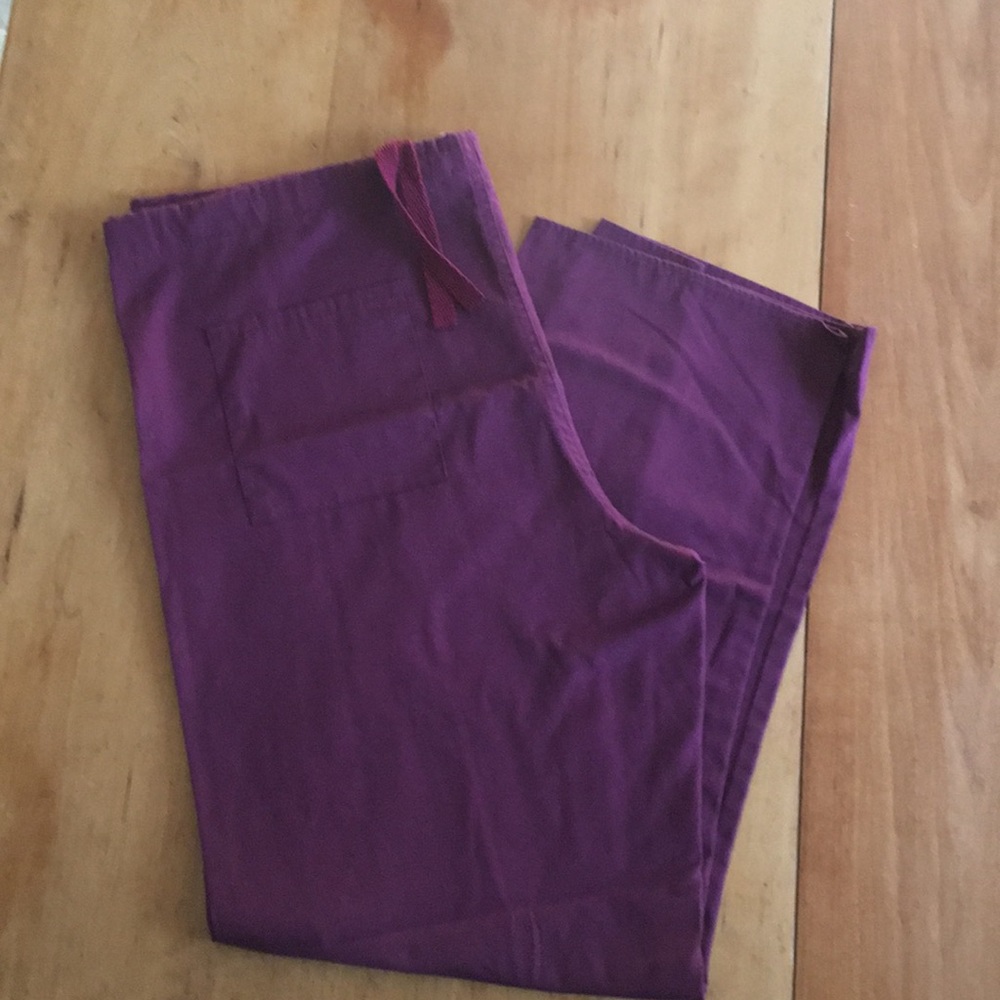 Scrub pants